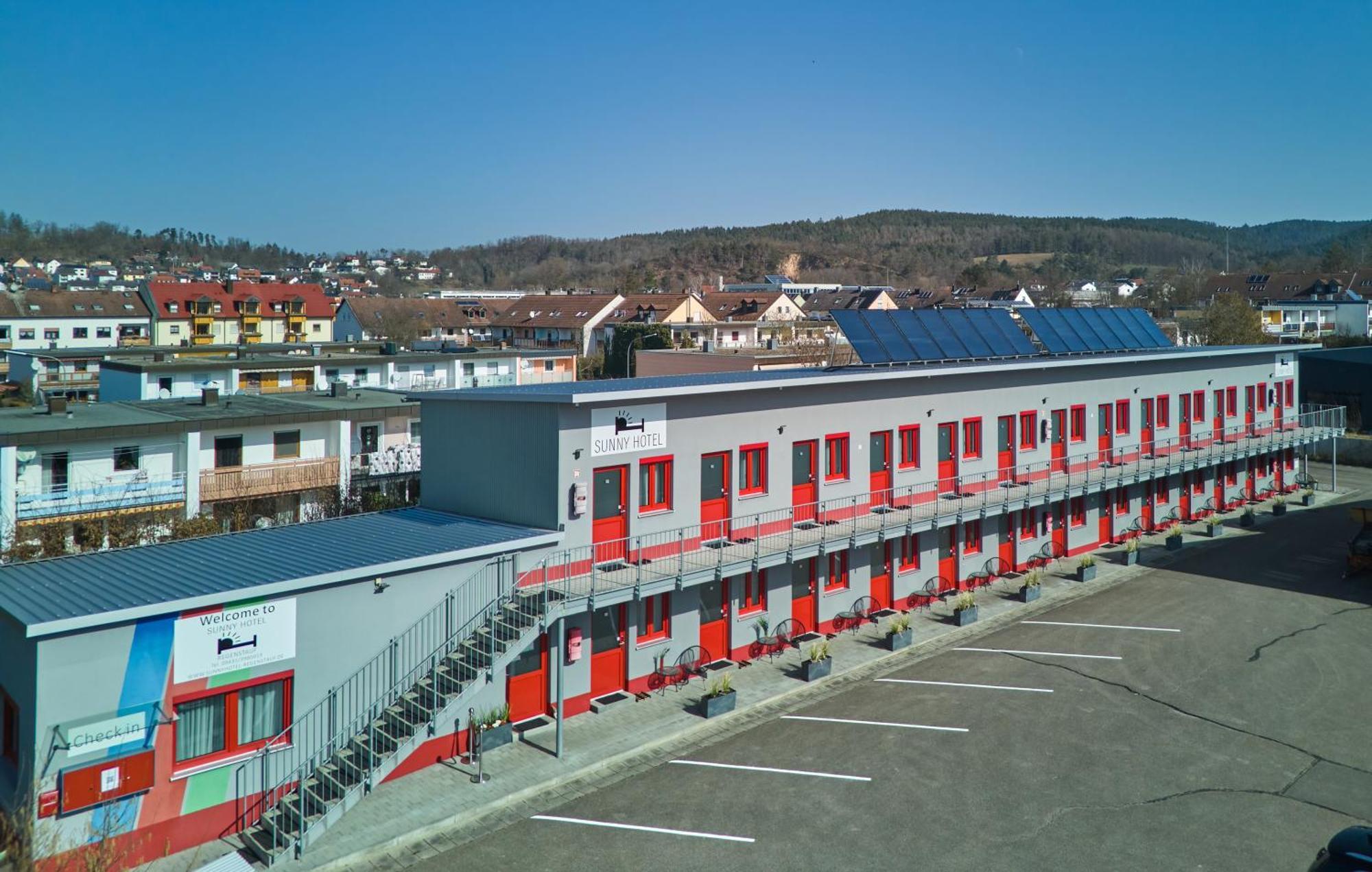 Sunny Hotel Regenstauf Exterior foto